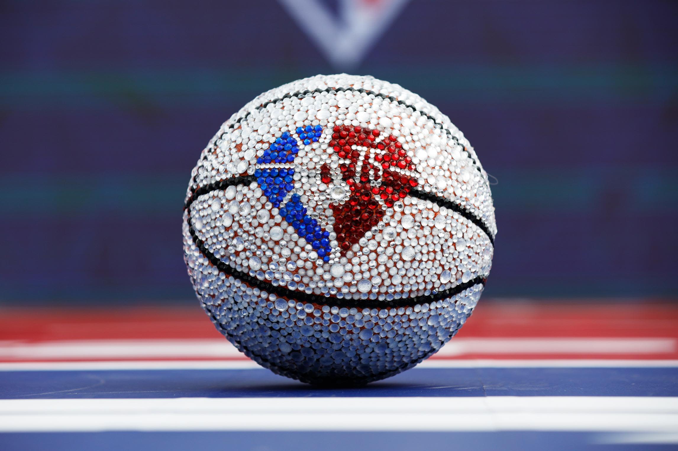 NBA杯八强对阵出炉，雷霆&魔术领衔东西部